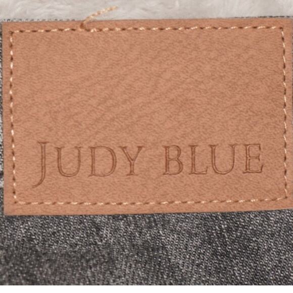 Judy Blue Skinny Jeans Gray Wash Frayed Hem Women’s Size 15/32 | Stretch Denim - Picture 6 of 6